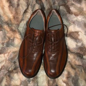 NWOT Ecco Golf Shoes